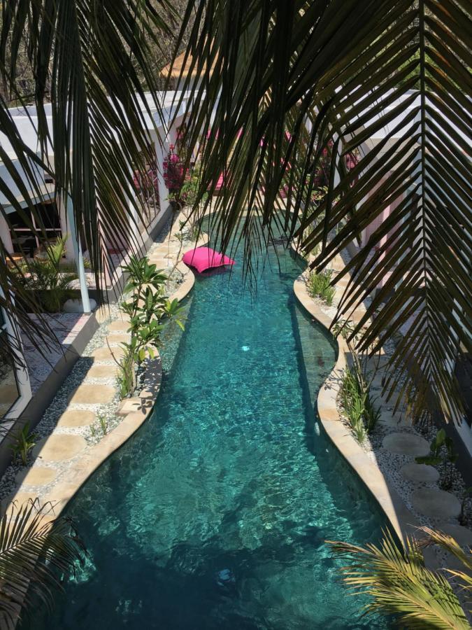 吉利特拉旺安 Flamingo酒店 外观 照片